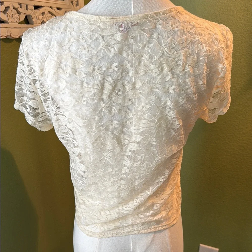 Vintage BONGO Cream Lace Crop Blouse - Picture 2 of 3